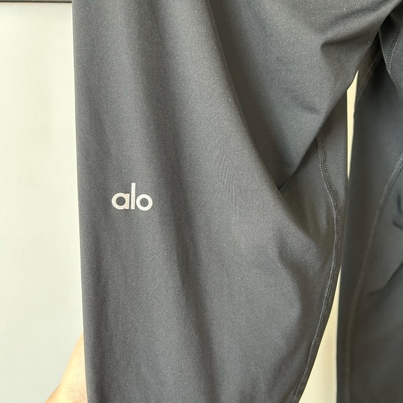 [M] Alo Yoga Women’s Black Running High Waist Trinity Legging Front Tie Waist - Picture 8 of 8